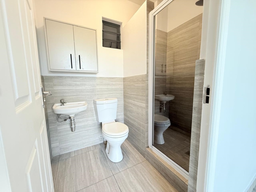 2 Bedroom Property for Sale in Parklands North Western Cape